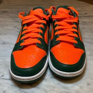 Nike Dunk Low Miami Hurricanes Retro